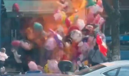 气球爆炸视频,视觉冲击与科学揭秘